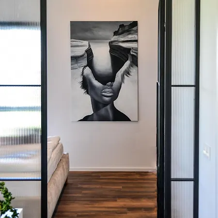 Vida Apartment